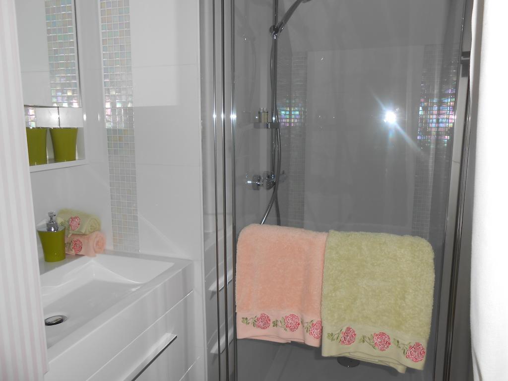 Aux Marguerites Villa Sainte-Genevieve-les-Gasny Phòng bức ảnh
